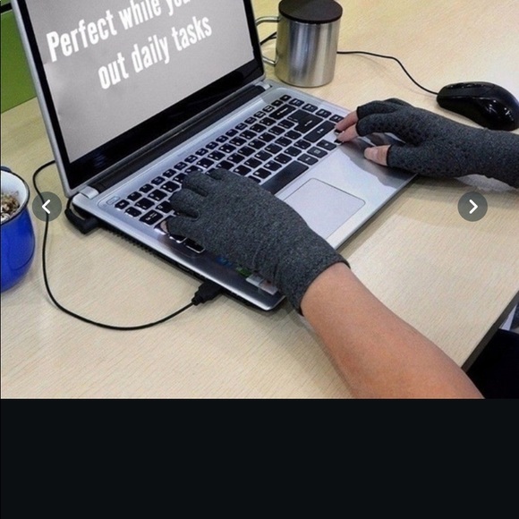 COPY - 🧤RESTOCKED 🧤LAST PAIR - Picture 9 of 9